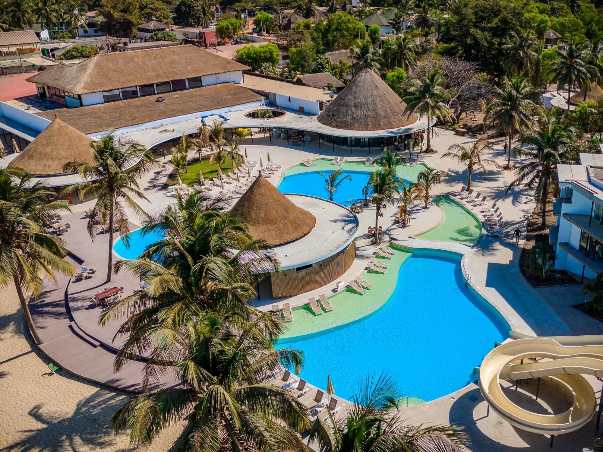 Kombo Beach Resort Serrekunda Exterior foto